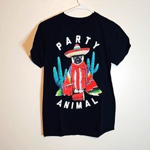 Awesome Sauce brand Party Animal Pug Sombrero T Shirt Black size small EUC 🎯